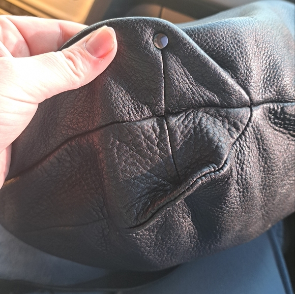 Kenneth Cole New York • Black Leather Oversized Bag Hobo Silvertone Stud Handle - Picture 10 of 13